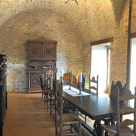 Le Chateau De Cambiaire Bed & Breakfast Saint-Etienne-Vallee-Francaise