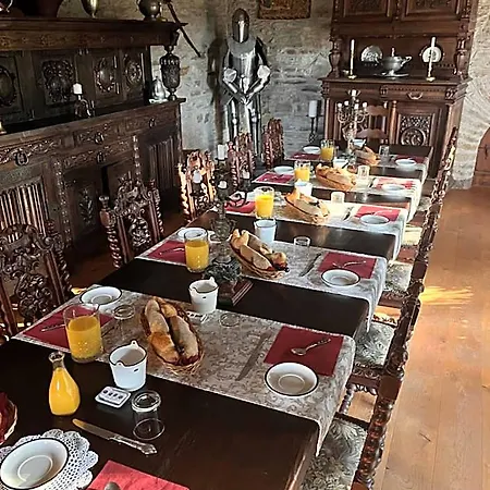 Bed & Breakfast Le Chateau De Cambiaire